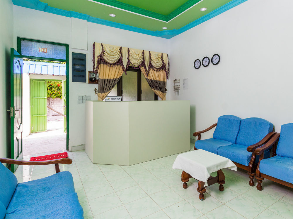 Feridhoo Inn Buitenkant foto