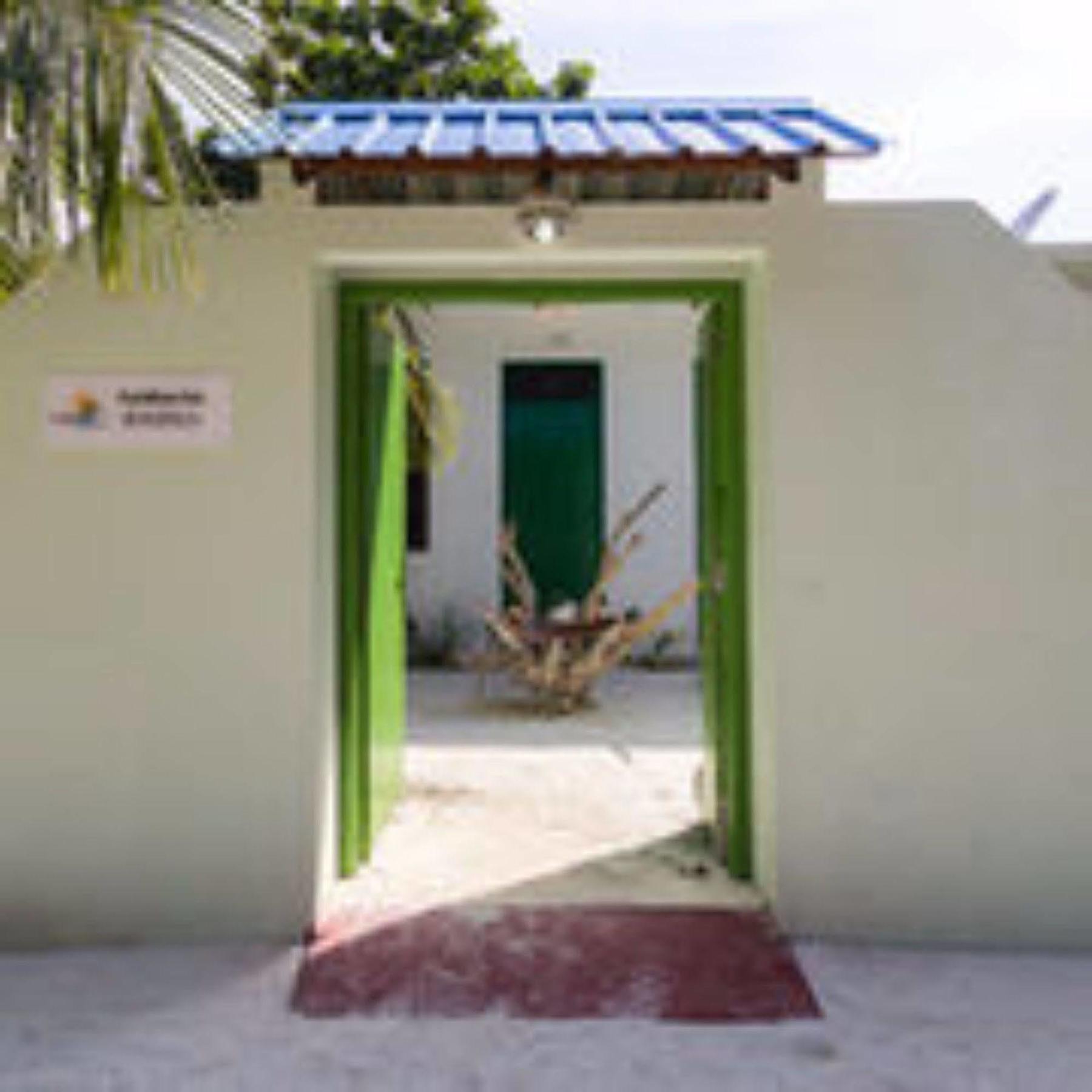 Feridhoo Inn Buitenkant foto