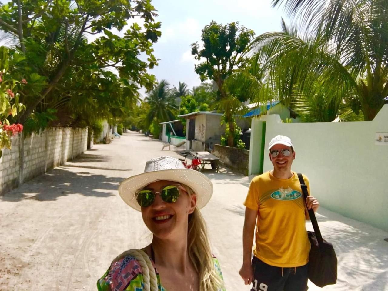 Feridhoo Inn Buitenkant foto