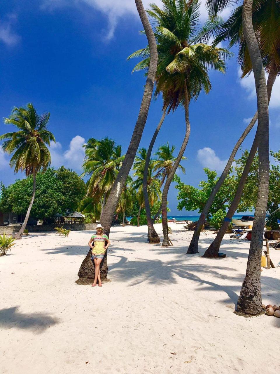 Feridhoo Inn Buitenkant foto