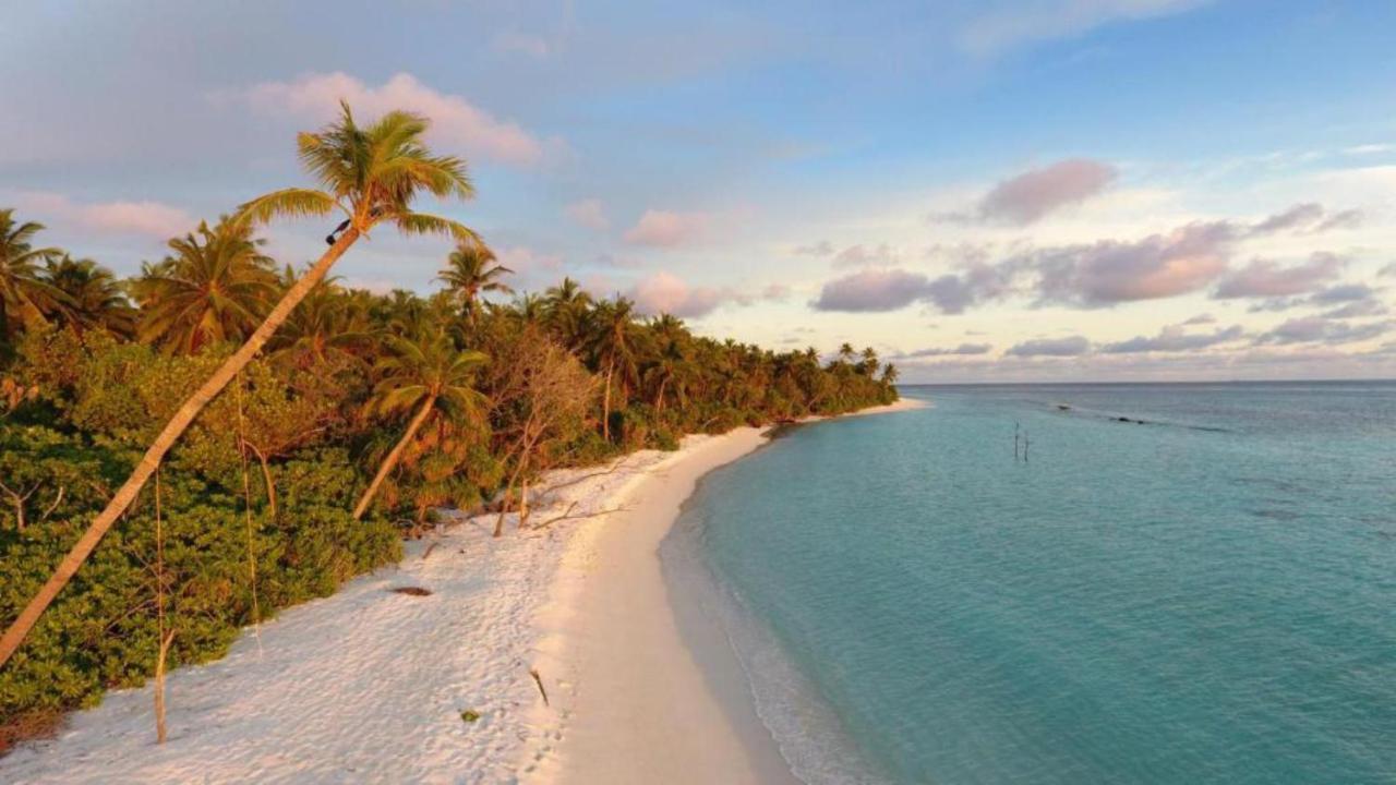Feridhoo Inn Buitenkant foto